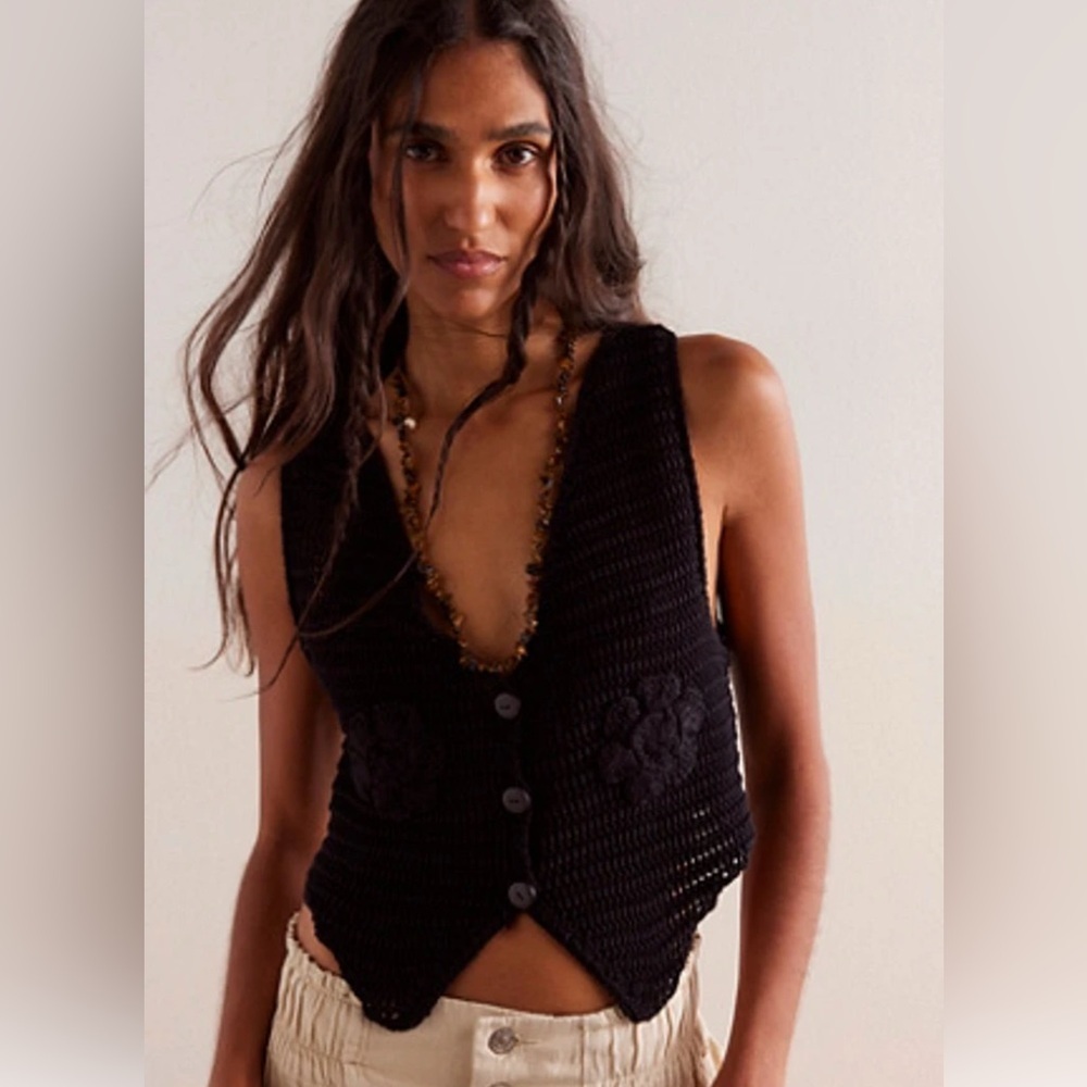 Nigel Preston x free people black crochet knit vest top m/l nwot